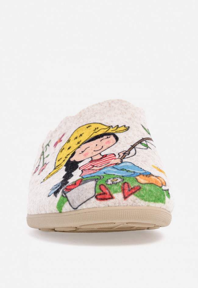 Zapatillas de mujer beige Cuque creando emociones 5525-1