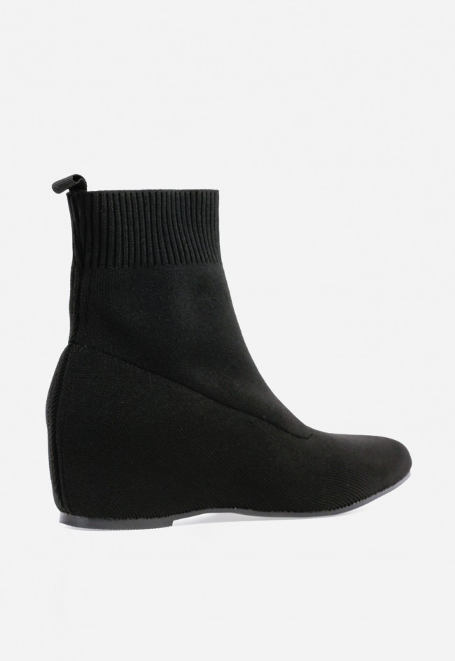 Botín cuña de mujer negro Carmina Jhilton 63-2908