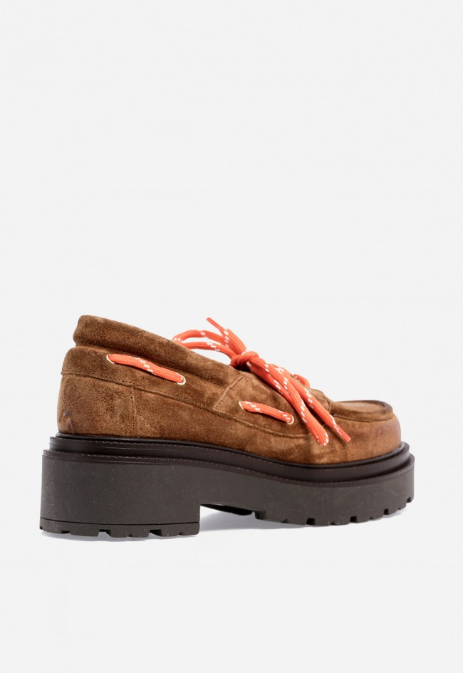 Zapato mocasín plataforma de mujer de piel cuero GLO 4005