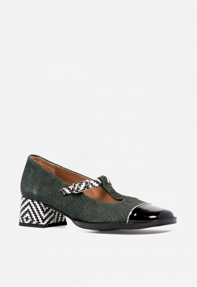 Zapato mujer piel kaki Nemonic 2392 con pulsera T-bar y tacón estampado – diseño original y elegante
