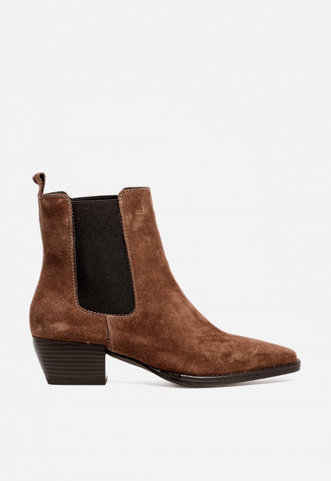 Botines GLO Renata 7451 de mujer estilo campero en piel marrón con tacón medio