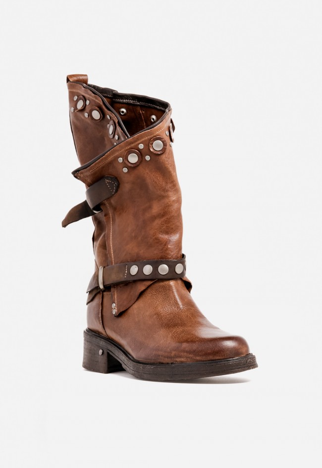 Bota biker mujer GLO Venezia 36004 de piel color cuero – carácter urbano y estilo atemporal