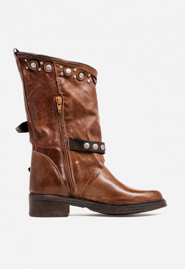 Bota biker mujer GLO Venezia 36004 de piel color cuero – carácter urbano y estilo atemporal