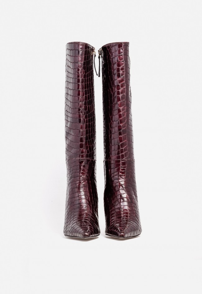 Bota alta burdeos efecto cocodrilo de piel Ángel Alarcón HATA – punta fina y look sofisticado