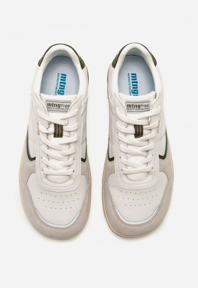 Zapatillas Mustang Free Orbit hombre: barefoot de piel en blanco roto con detalle kaki, comodidad natural
