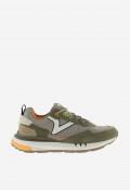 Sneakers Victoria Wing Evo para hombre – diseño técnico en color kaki con estilo urbano