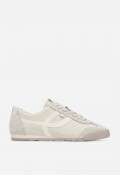 Zapatillas planas XTI 14521808 de mujer con banda lateral y estilo casual moderno