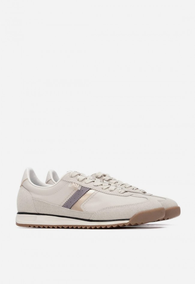 Zapatillas planas XTI 14509001 beige de mujer con estilo retro urbano y diseño vegano