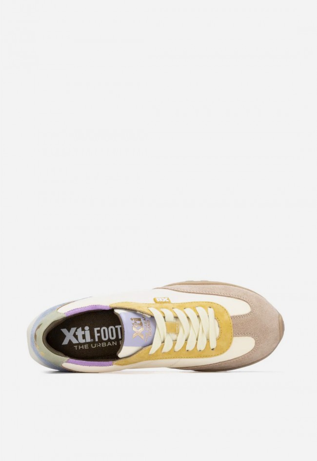 Zapatillas planas XTI 14521301 multicolor de mujer con diseño fresco y estilo casual