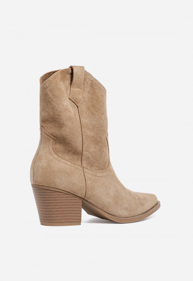 Botín cowboy de mujer Niko Amore 20192 de piel camel con cremallera interna