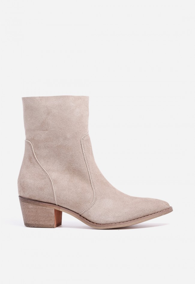 Botín cowboy de mujer en piel taupe Niko Amore 20193 – estilo campero cómodo y elegante