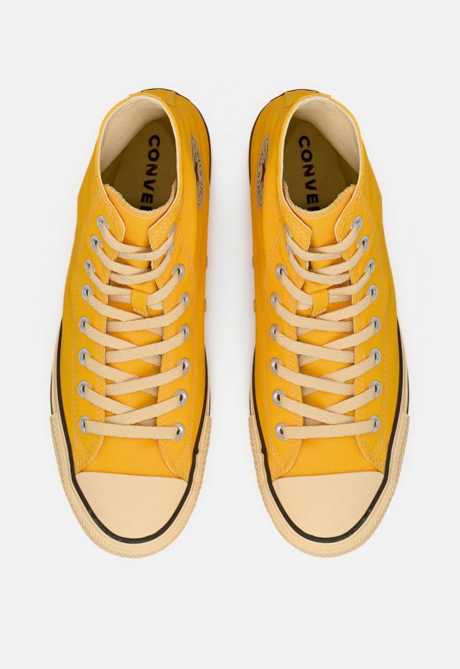 Zapatillas Converse Chuck Taylor All Star Tonal – icono clásico en versión color distintivo