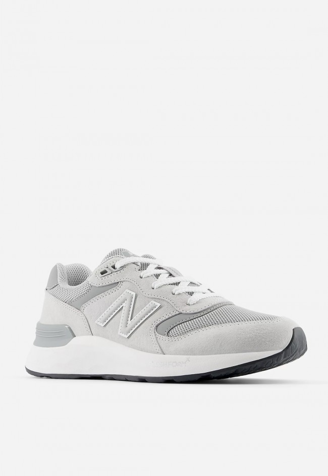 New Balance Fresh Foam Walking 880 v7 mujer – amortiguación superior y confort total