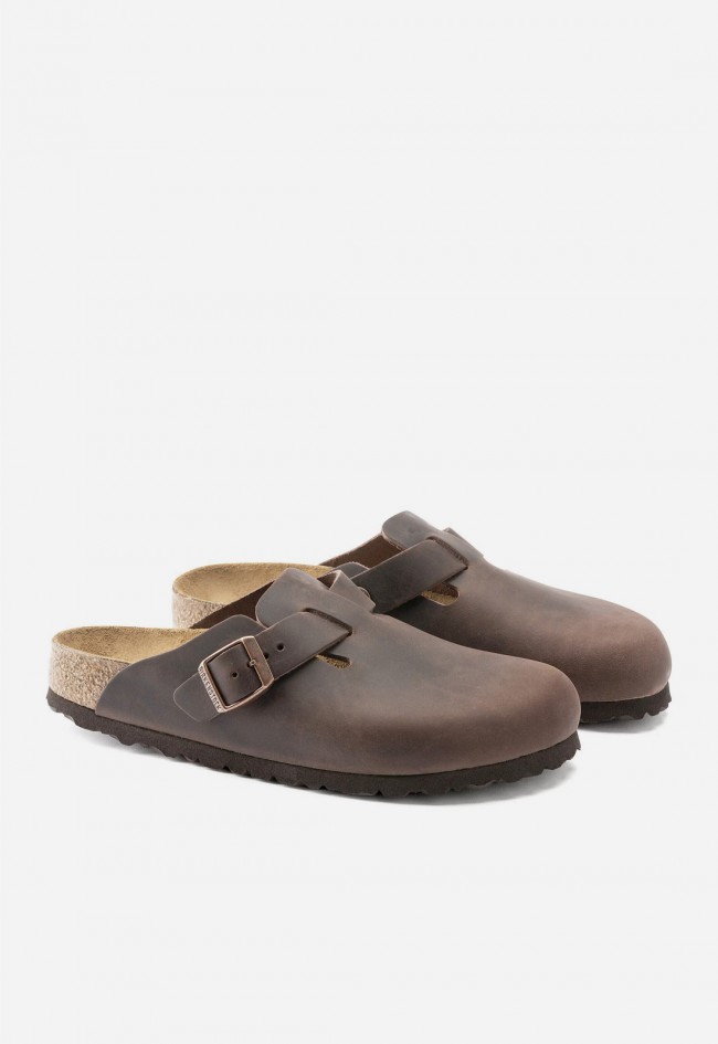 Zueco Birkenstock Boston Hombre en Piel Engrasada – Icono Casual con Confort Anatómico
