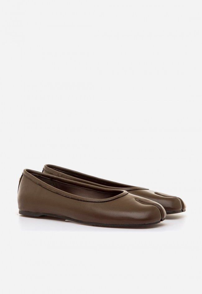 Bailarina Mustang Tabatha Mujer Color Moka – Diseño Tabi Vegano y Estilo Minimal