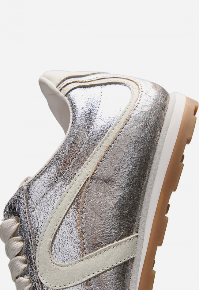 Sneaker mujer Verbenas Jamaica de piel – zapatilla retro cómoda fabricada en España