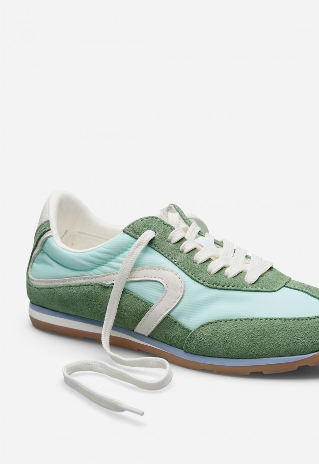 Sneaker mujer Verbenas Jamaica Pixel – zapatillas retro cómodas y ligeras made in Spain
