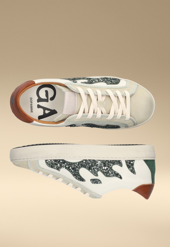 Zapatillas GAMIN Dopamine mujer blancas con glitter verde – sneaker premium piel y serraje
