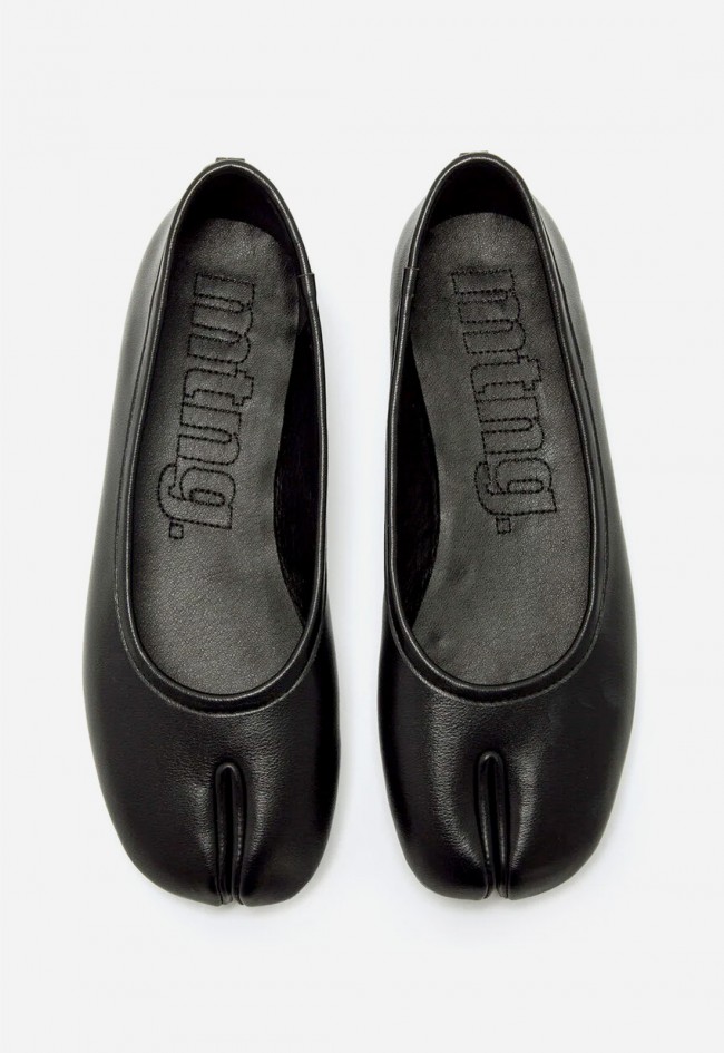 Bailarinas Mustang Tabatha negras – zapato plano tabi mujer cómodo y vegano
