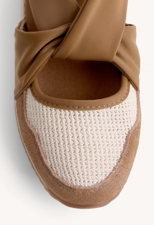 Zapatillas abiertas Gioseppo Vuka cuña – sneakers abiertas de piel y crochet con plataforma