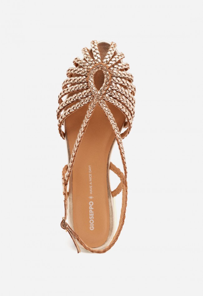 Sandalias cangrejeras Gioseppo Hingham piel trenzada platino – sandalias planas con cierre al talón