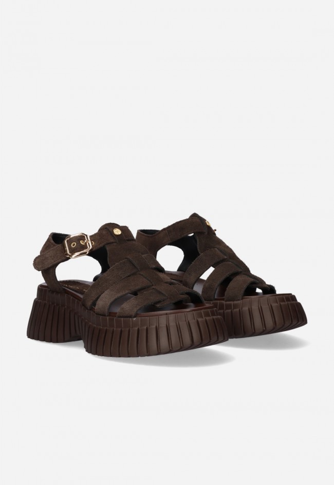 Sandalias Exé Maggie 842 marrón de plataforma en piel con suela gruesa
