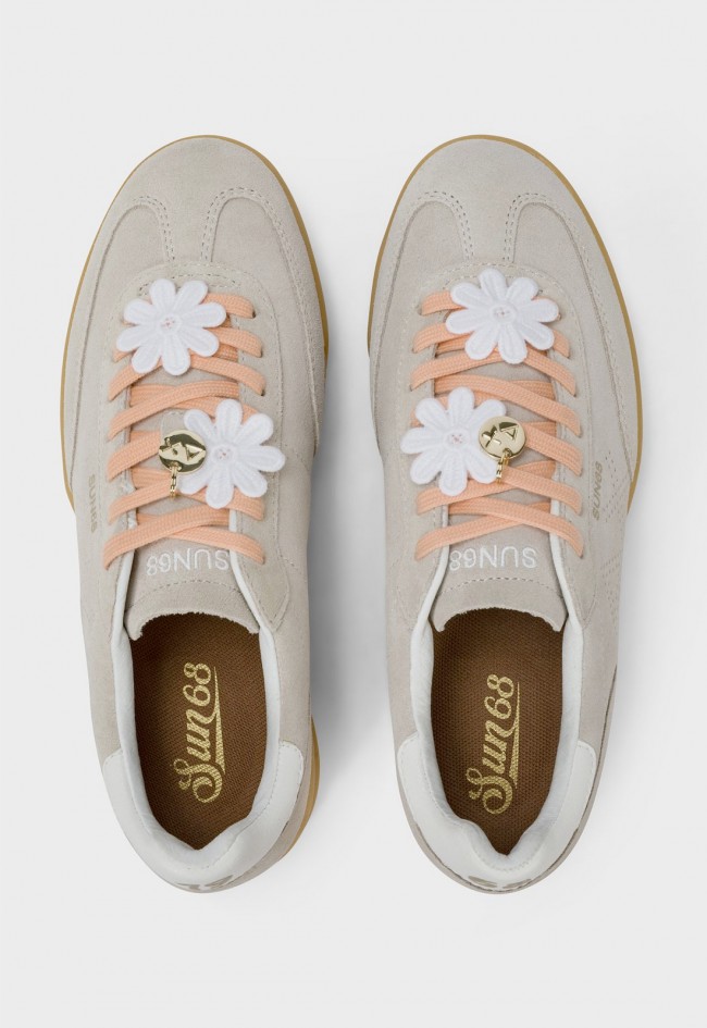 Zapatillas SUN68 California Sun Off White de ante, estilo retro premium con suela contrastada