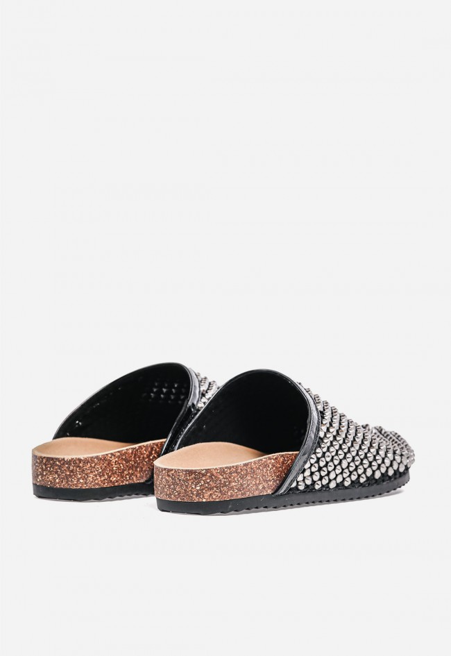 Zueco mujer La Strada 2583218 con tachuelas – tendencia brillante y confort urbano