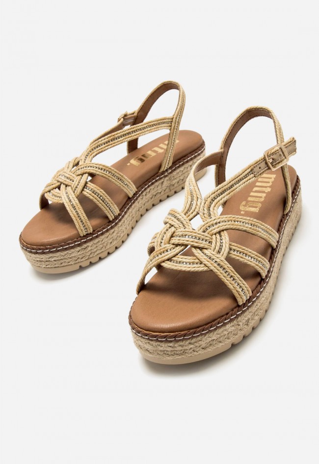 Sandalias Mustang Amelie con cuña baja y tiras trenzadas – estilo natural y comodidad diaria