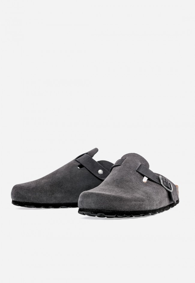 Zueco de hombre VAS 355 en piel gris – confort urbano y estilo actual