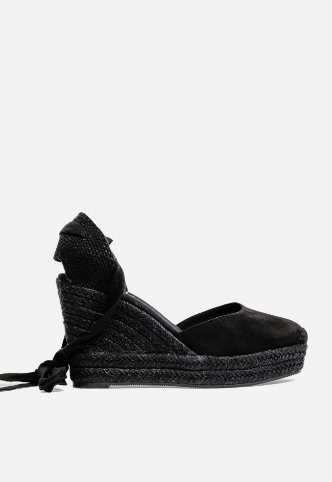 Alpargatas cuña negra Why Pink? M6341 – elegancia natural con estilo sofisticado