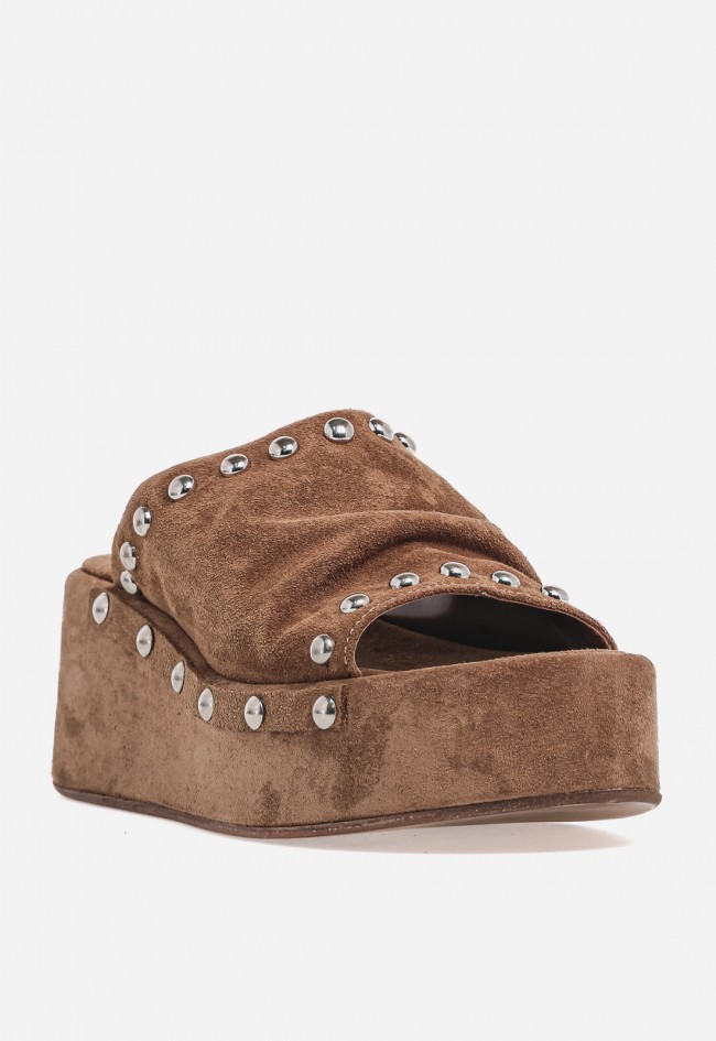 Sandalias plataforma GLO G6304 cuero – tendencia urbana con máxima comodidad