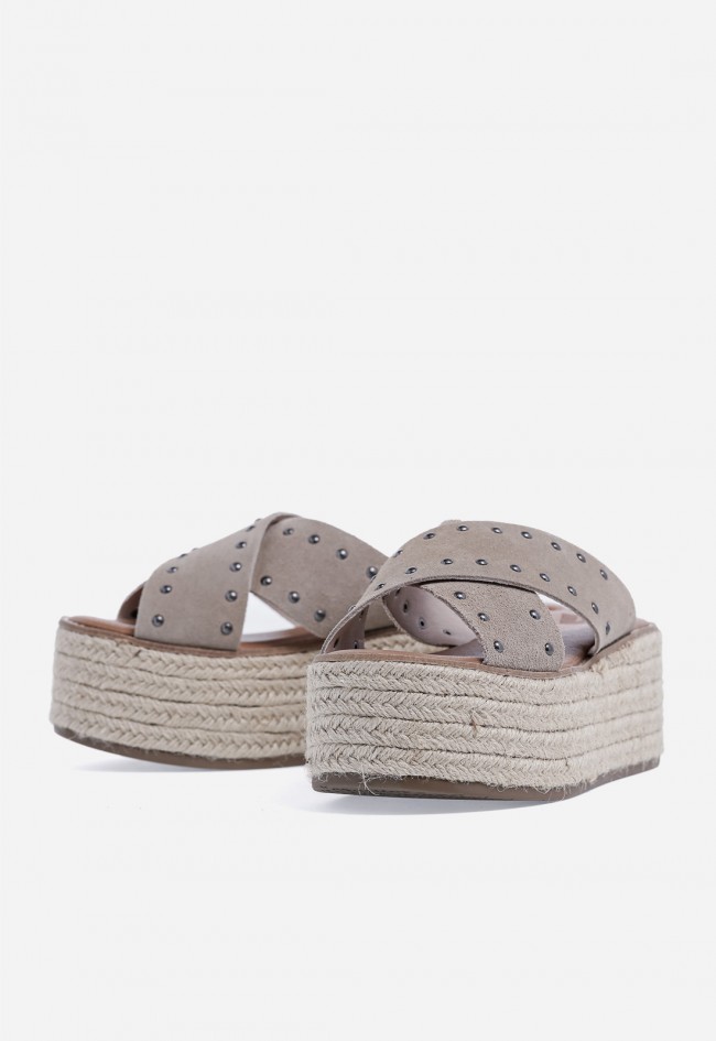 Sandalia plataforma VAS Bonna 27 taupe – estilo boho y comodidad en tendencia