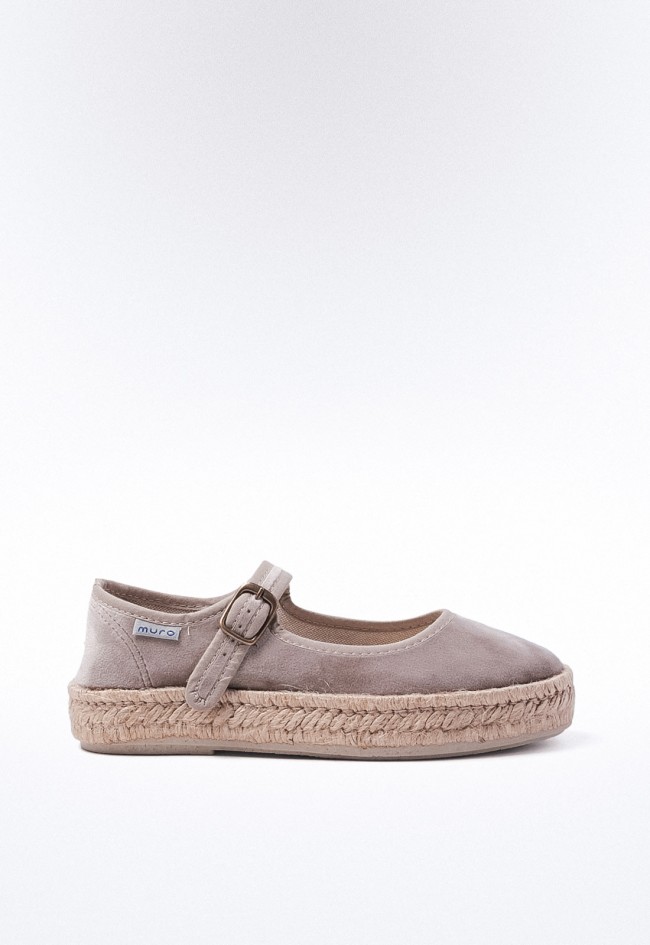 Alpargata plana de mujer con tira cruzada y hebilla – estilo bailarina y suela de esparto artesanal | GARRIDO MURO 710