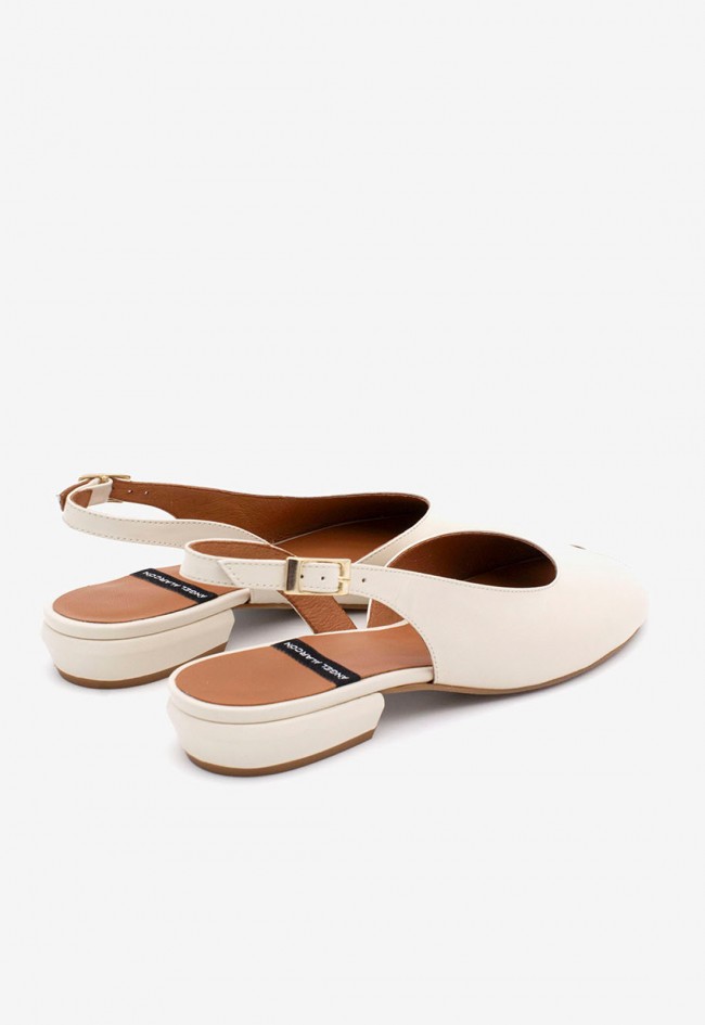 Zapato destalonado de mujer color hielo Ángel Alarcón 26060-220a – elegancia minimalista para eventos