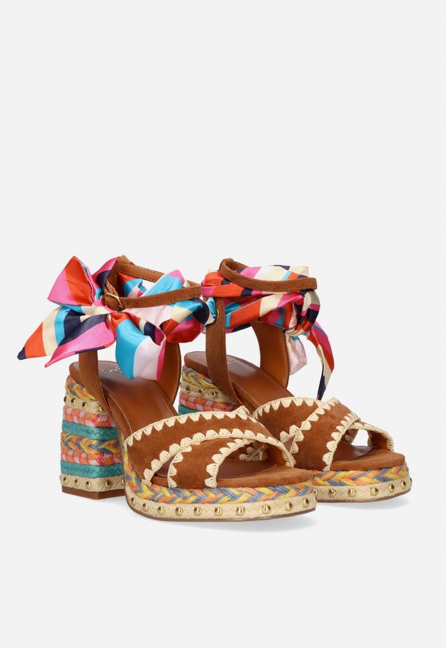 Sandalia multicolor con pañuelo al tobillo EXE HAVANA-448 ROPE TAN MULTI – estilo invitada con personalidad