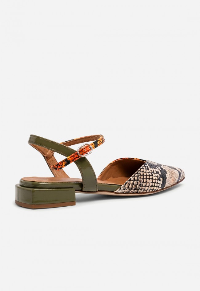 Zapato destalonado de piel GLO Duck animal print – diseño trendy y estilo con carácter