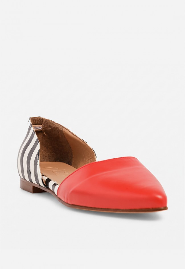 Zapato de piel bicolor GLO Caterin – diseño trendy de rayas y estilo femenino