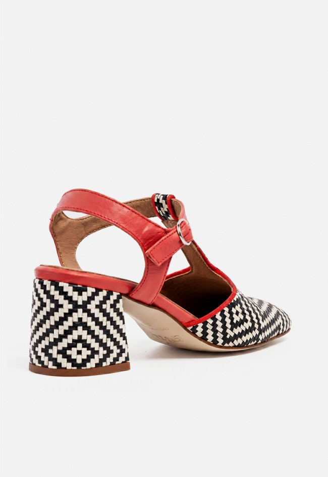 Zapato de tacón ancho GLO Petit – diseño geométrico trendy y estilo femenino