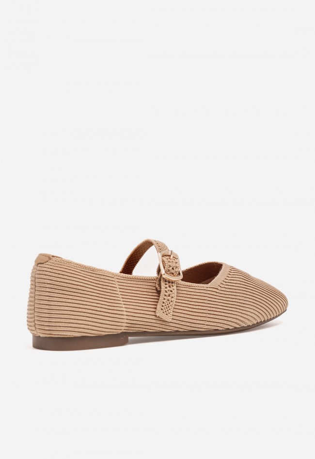 Bailarina beige de tejido con tira Carmina Jhilton 63-2467 – estilo elegante y cómodo