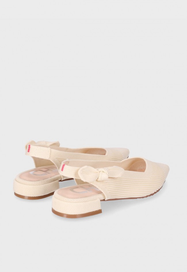 Bailarina destalonada beige de tejido Chika10 Opalo 01 – ligera, femenina y muy versátil