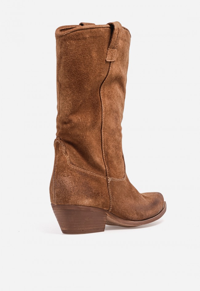 Bota cowboy campera de piel color cuero GLO Mila 2 Puntale – estilo western con carácter