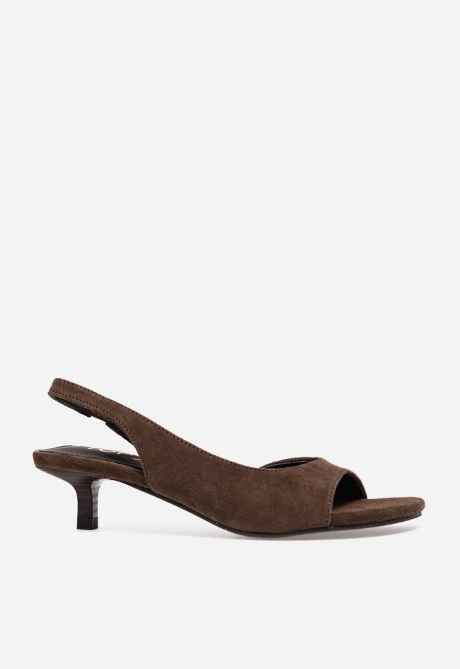 Sandalia moka de piel TOP 3 SF1628 – elegancia minimalista y comodidad para vestir