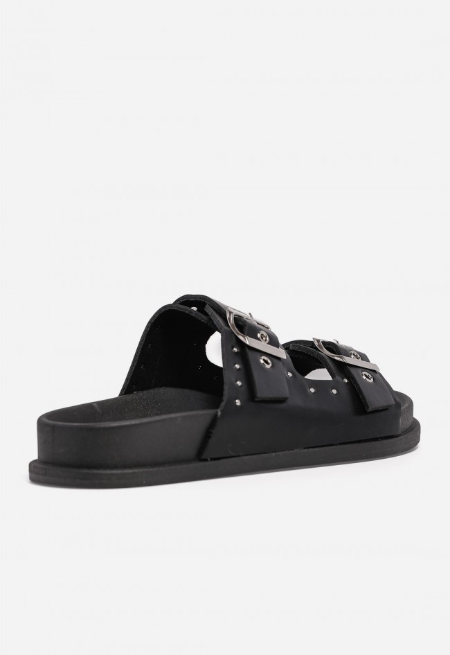 Sandalia bio negra con tachuelas VAS 27-3046 – comodidad trendy y estilo urbano