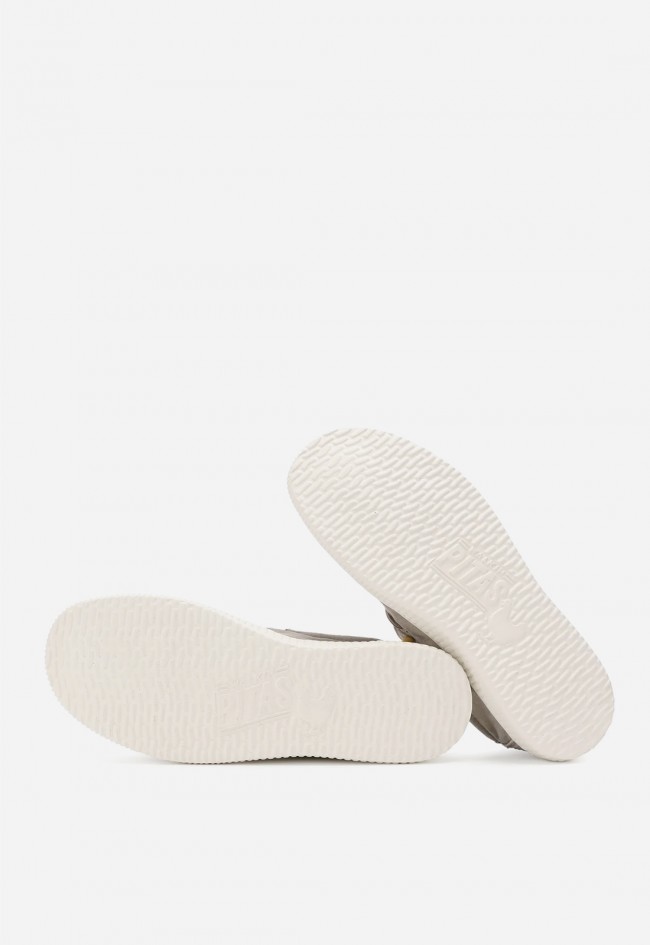 Zapato wallabi casual de hombre Walk in Pitas WP150 Washed beige – ultraligero y cómodo