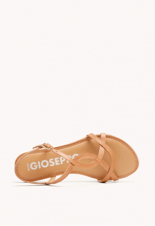 Sandalias planas de piel Gioseppo Lamim color cuero con tiras finas y confort extra