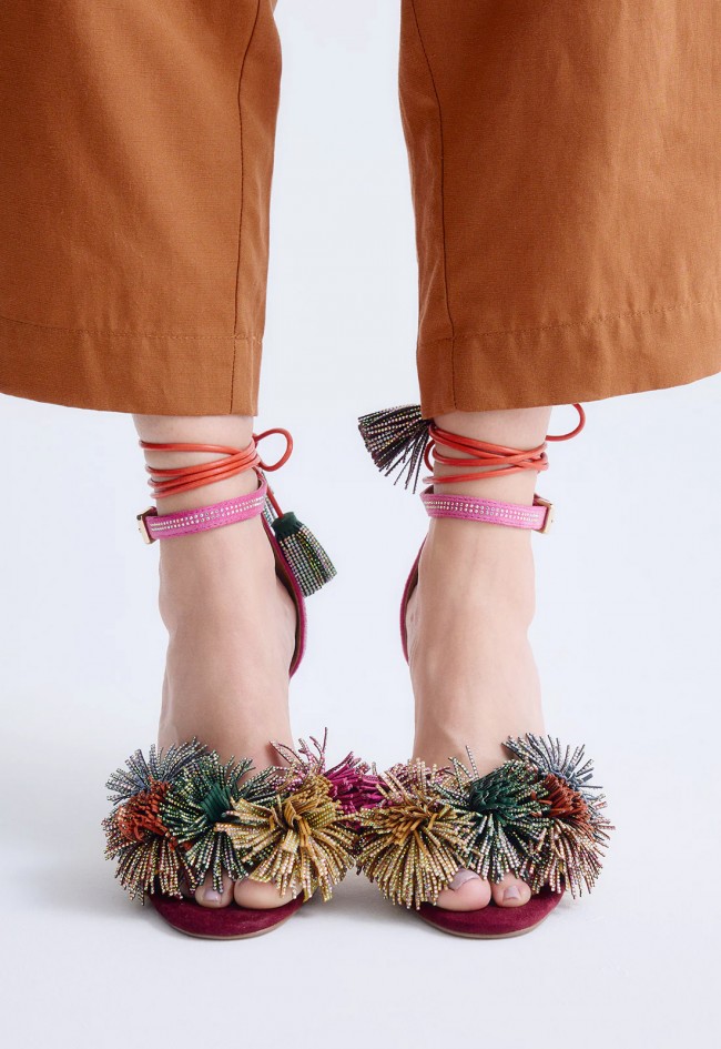 Sandalia de tacón EXE Jenifer-725 rosa y amarillo con pompones brillantes para invitada con estilo