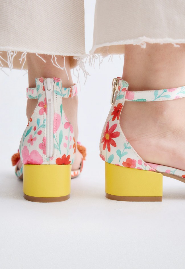 Sandalia de tacón bajo mujer EXE Capri-400 Flower amarillo y naranja – frescura floral con estilo