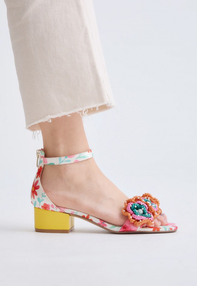 Sandalia de tacón bajo mujer EXE Capri-400 Flower amarillo y naranja – frescura floral con estilo