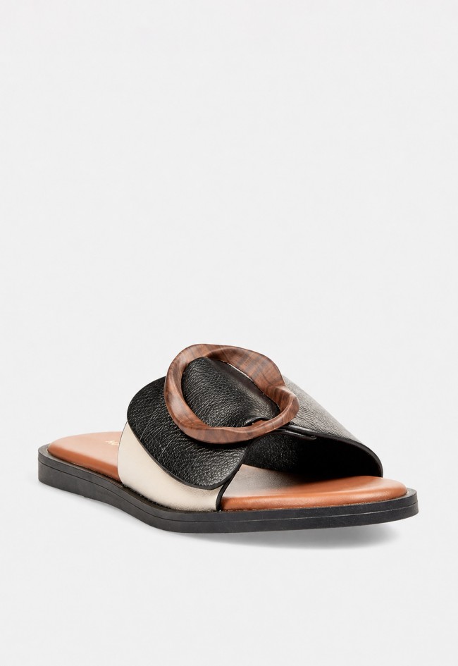 Sandalia plana mujer Noa Harmon 9663-M06 en piel con adorno carey – estilo chic de verano